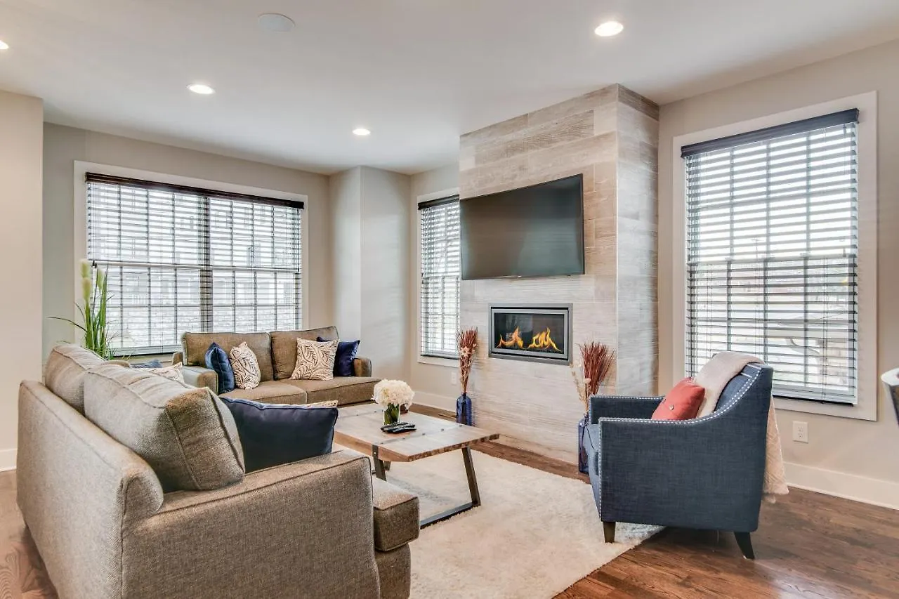 The Gulch Unit B Villa Nashville