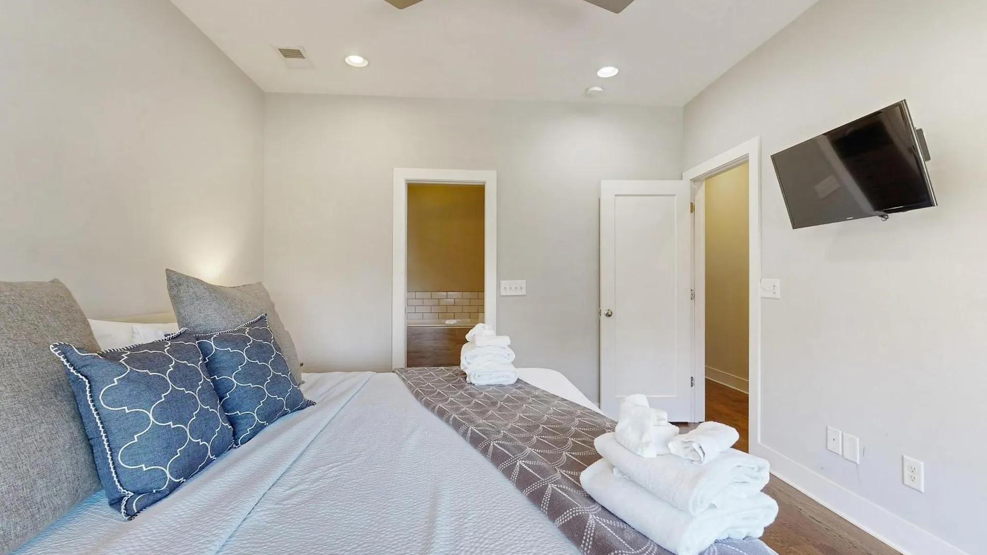 The Gulch Unit B Villa Nashville 0*,  United States